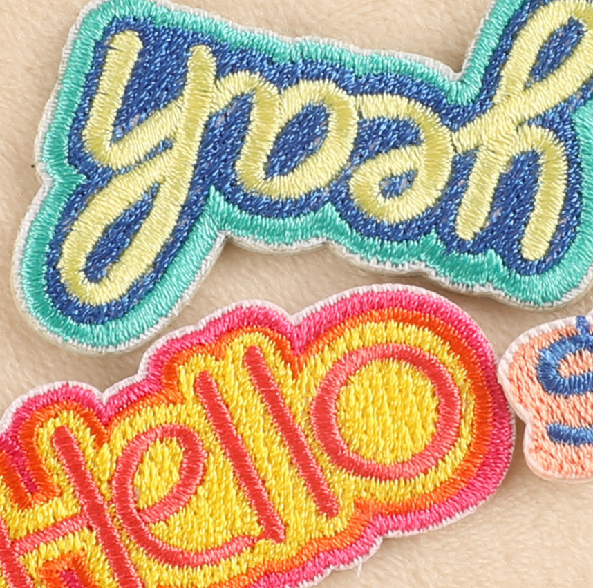 10 шт., нашивка с вышивкой в в – обзор и цена Phone Accessories Pictures