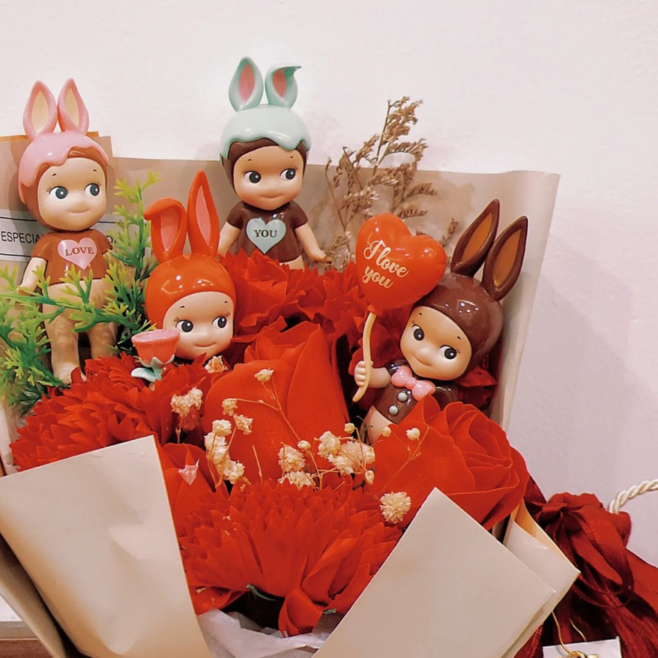Высококачественная коллекционн – обзор и цена Phone Accessories Doll